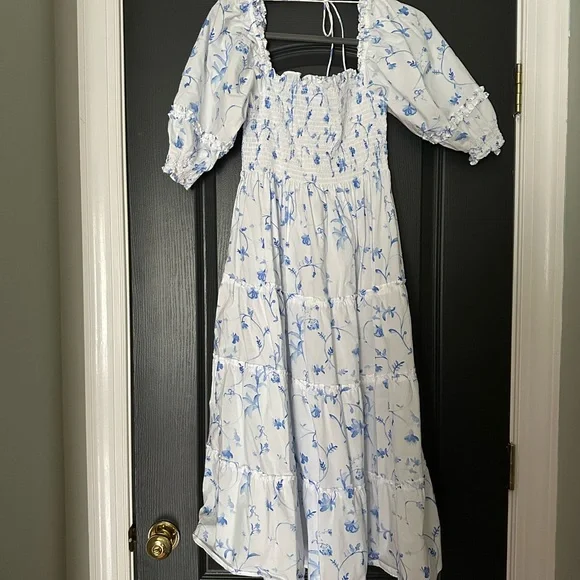 Hill House | Dresses | Hill House Nesli Nap Dress In Blue Botanical Size S  | Poshmark